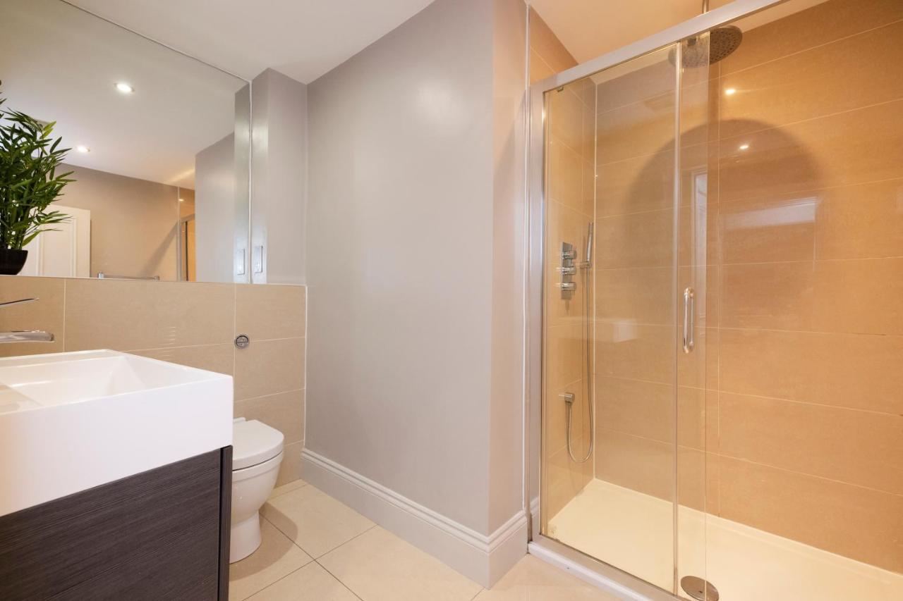 Joivy Splendid Flat Near Edinburgh Castleアパートメント エクステリア 写真