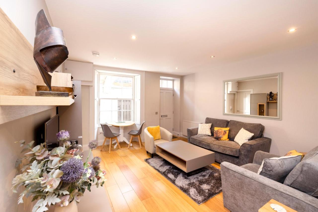 Joivy Splendid Flat Near Edinburgh Castleアパートメント エクステリア 写真