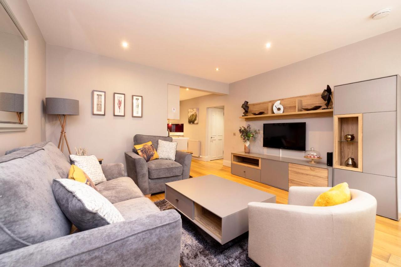 Joivy Splendid Flat Near Edinburgh Castleアパートメント エクステリア 写真
