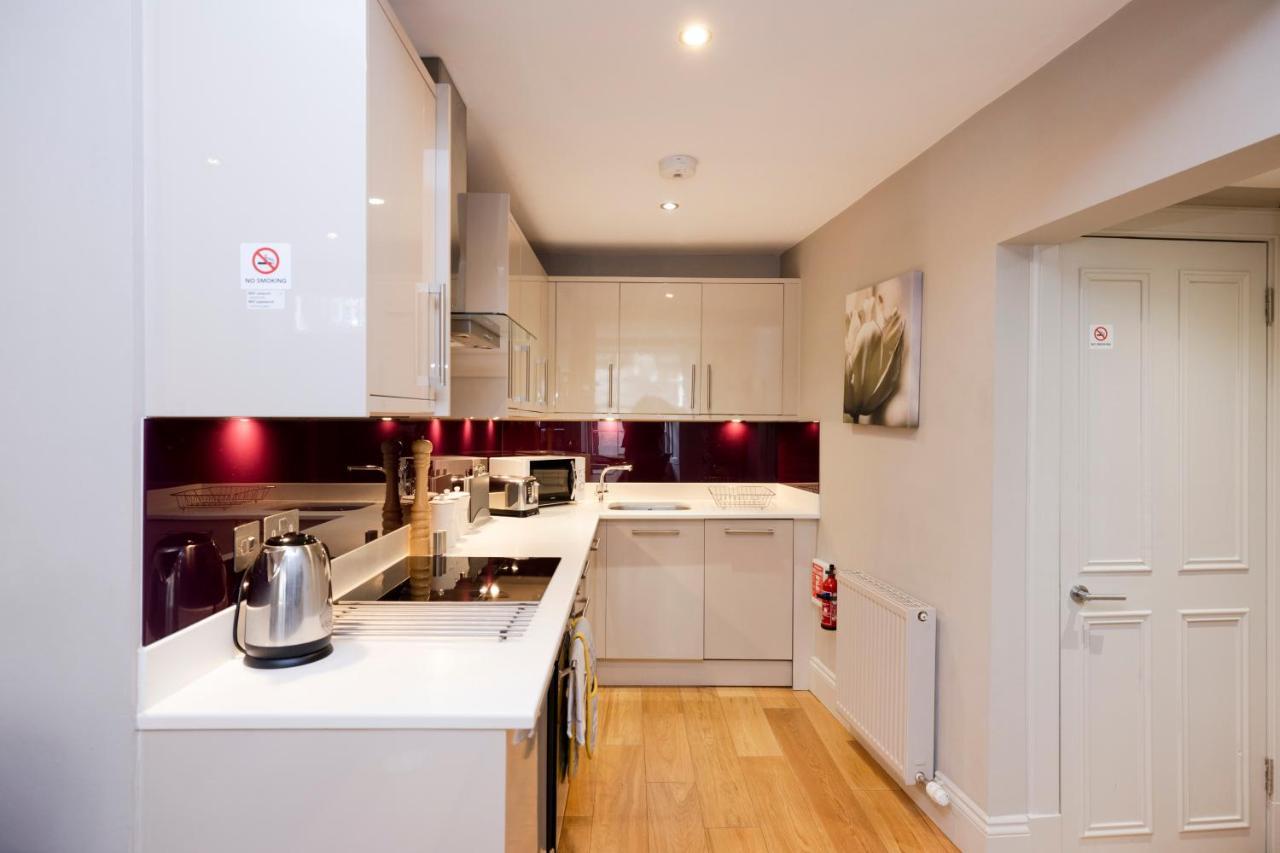 Joivy Splendid Flat Near Edinburgh Castleアパートメント エクステリア 写真